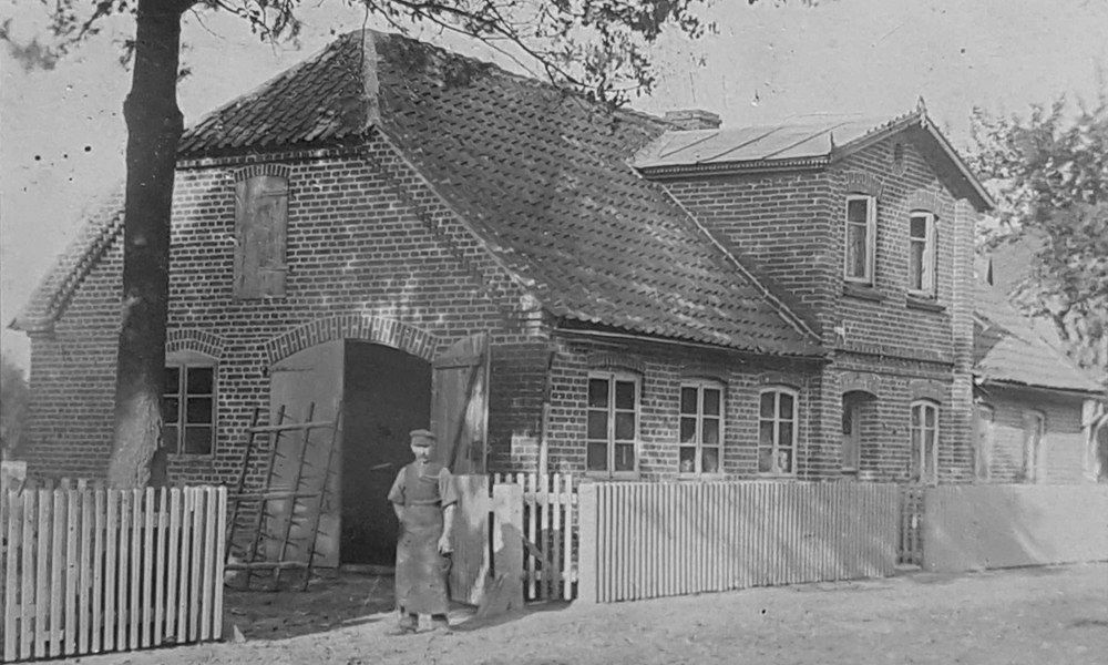 Autohaus Adolf Schütt Geschichte
